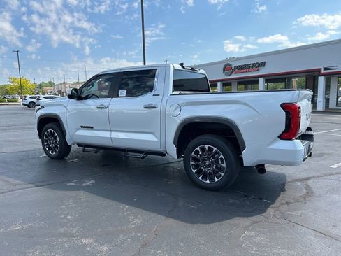 New 2026 Toyota Tundra Limited AWD/4WD image 8