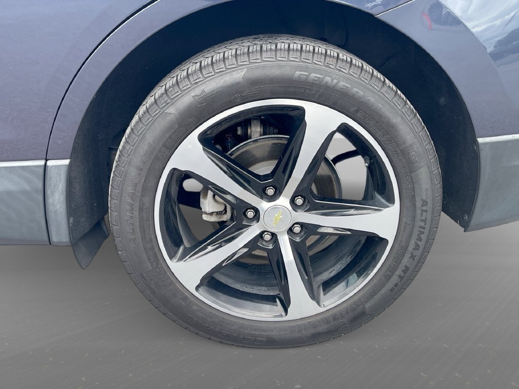 Used 2019 Chevrolet Equinox LS FWD image 24