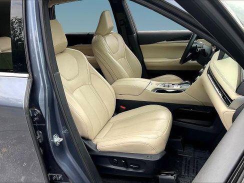Certified 2023 INFINITI QX60 Sensory w/ Vision Package AWD/4WD image 28