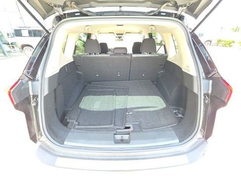 Used 2023 Nissan Rogue SV FWD image 26