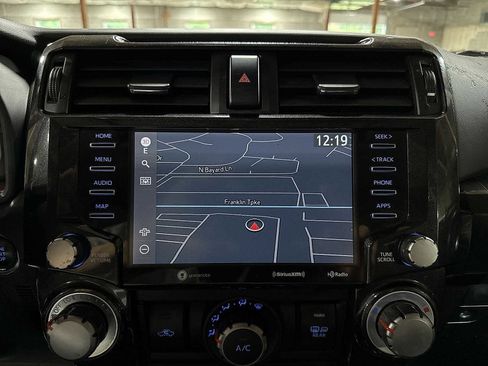 Used 2023 Toyota 4Runner TRD Off-Road Premium w/ Moonroof Package AWD/4WD image 20