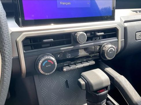 Used 2026 Toyota Tacoma TRD Off-Road AWD/4WD image 32