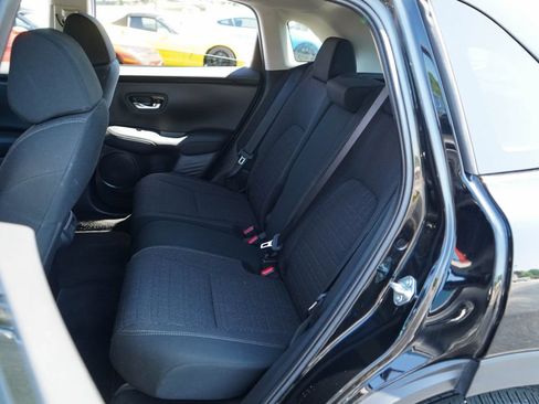 Used 2026 Honda HR-V LX image 8