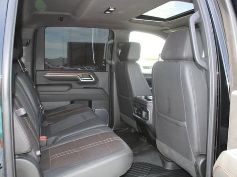 Used 2024 Chevrolet Silverado 2500 High Country w/ High Country Premium Package image 19