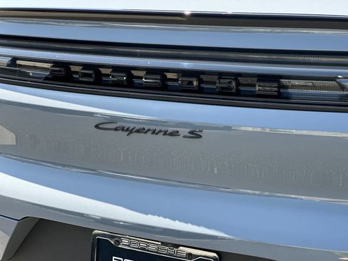 New 2026 Porsche Cayenne S AWD/4WD image 33