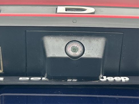 Used 2018 Dodge Durango SXT w/ 3rd Row Seating Group image 14