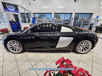 Used 2017 Audi R8 V10 video 2