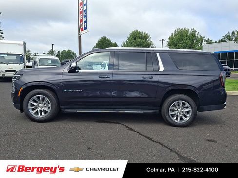 Certified 2026 Chevrolet Suburban Premier AWD/4WD image 9