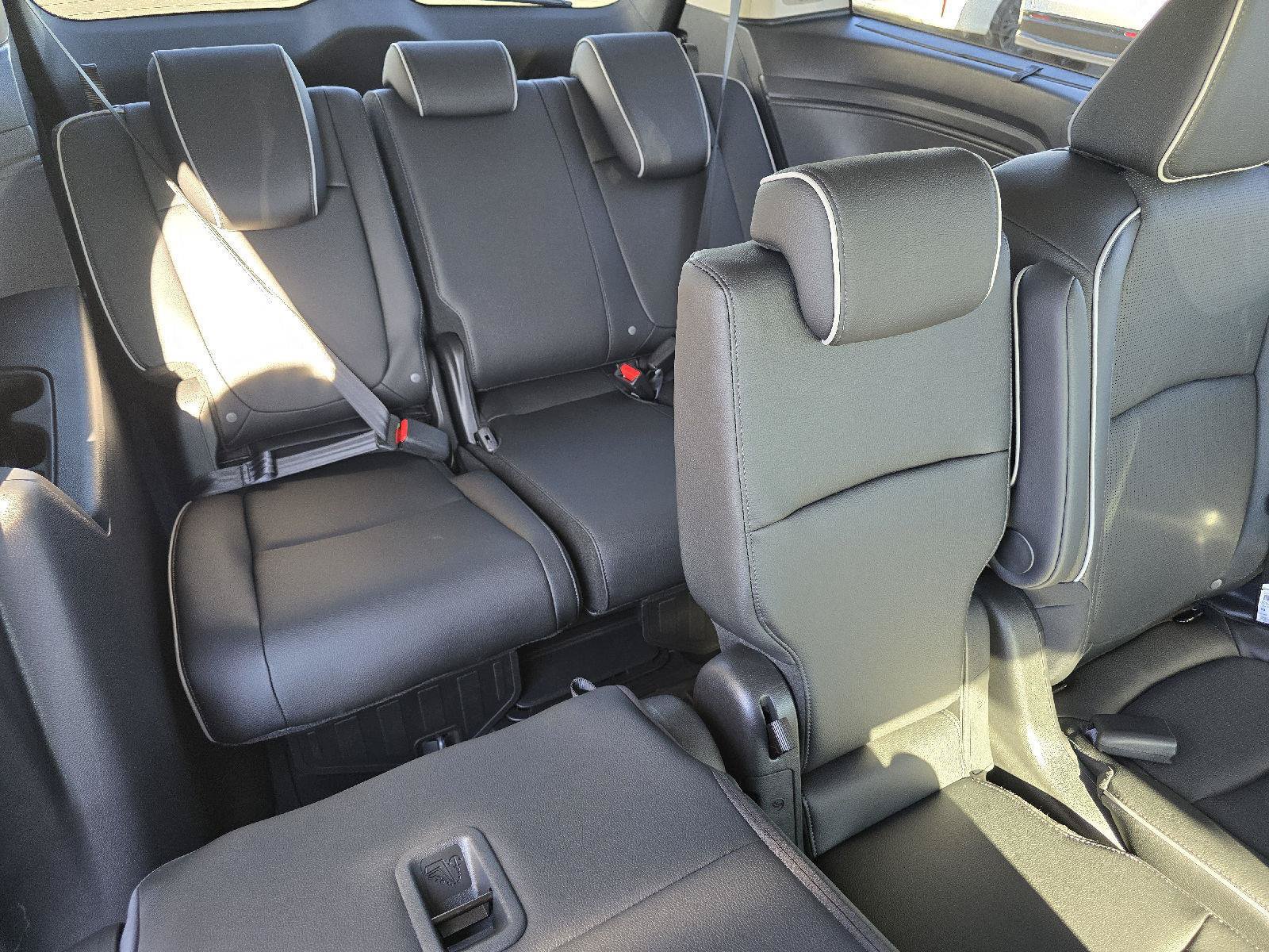 New 2027 Honda Odyssey Elite image 12