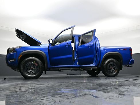 New 2026 Nissan Frontier PRO-4X w/ Tow Package AWD/4WD image 40