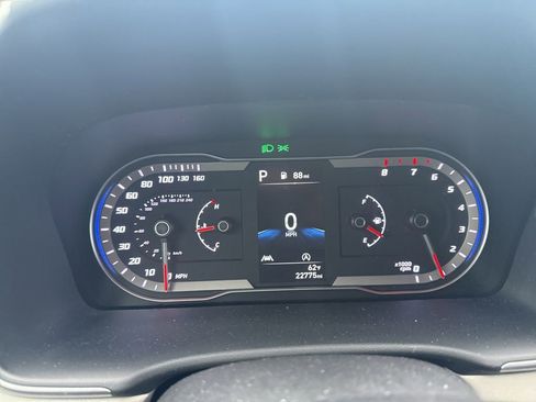 Certified 2023 Hyundai Tucson SEL AWD/4WD image 6