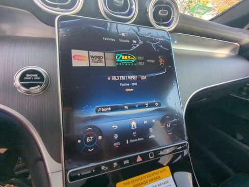 New 2025 Mercedes-Benz GLC 350e 4MATIC image 6