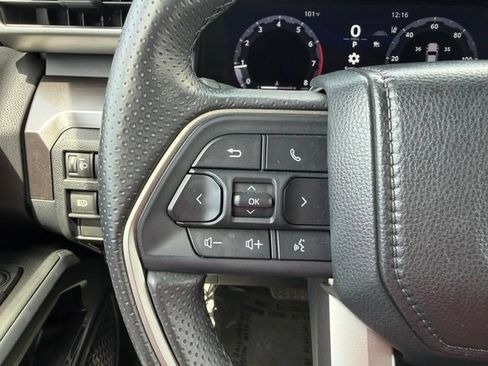 Certified 2025 Toyota 4Runner TRD Off-Road Premium AWD/4WD image 30