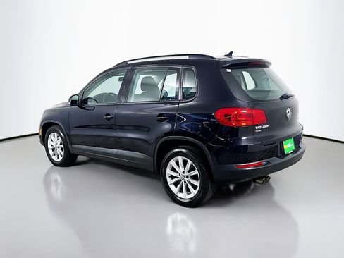 Used 2017 Volkswagen Tiguan S image 7