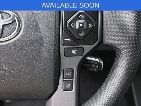 Used 2022 Toyota Tacoma TRD Sport w/ TRD Premium Sport Package AWD/4WD image 18