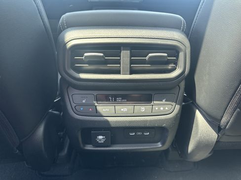 Certified 2025 Honda Pilot Elite image 17
