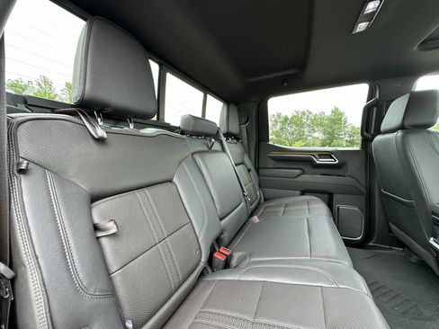 Certified 2024 Chevrolet Silverado 1500 High Country w/ Technology Package AWD/4WD image 21