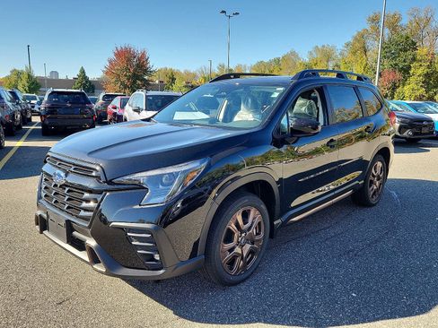 New 2025 Subaru Ascent Bronze Edition image 2