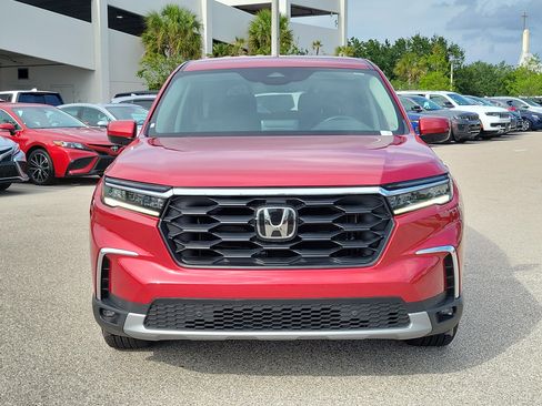 Certified 2024 Honda Pilot EX-L image 2