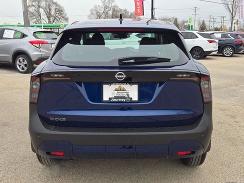 New 2026 Nissan Kicks S image 9