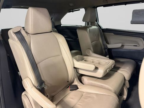 Used 2019 Honda Odyssey Touring image 25