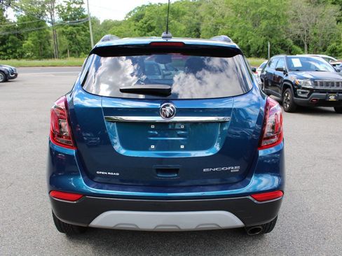 Used 2019 Buick Encore Essence AWD/4WD image 9