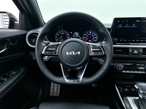 Used 2024 Kia Forte GT-Line w/ GT-Line Premium Package image 28