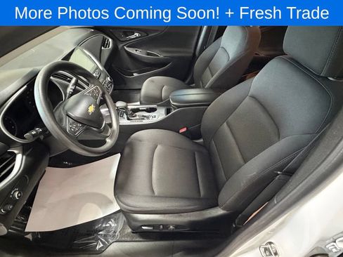 Used 2024 Chevrolet Malibu LT FWD image 12
