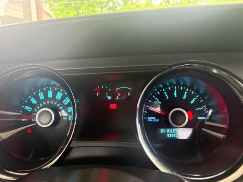 Used 2014 Ford Mustang Coupe RWD image 14