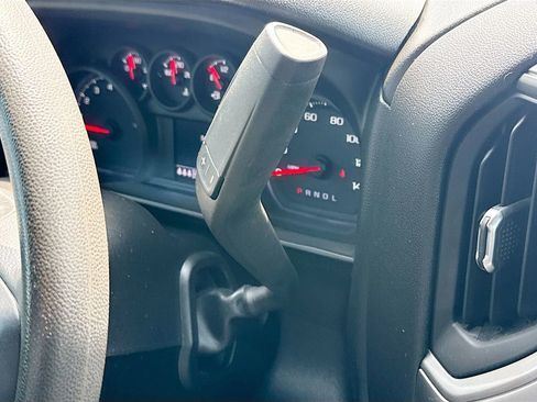 Used 2025 Chevrolet Silverado 2500 Custom w/ Custom Convenience Package AWD/4WD image 16
