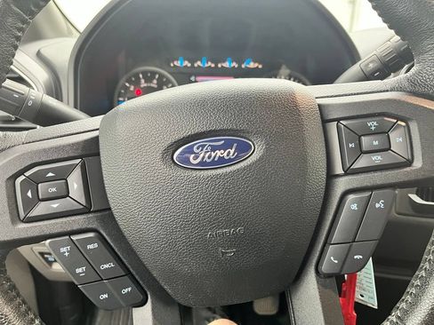 Used 2015 Ford F150 XLT w/ Equipment Group 301A Mid RWD image 21