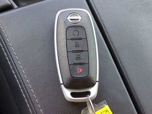 Certified 2023 Nissan Rogue SV image 25