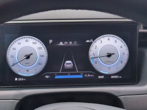 Certified 2023 Hyundai Tucson SEL w/ Convenience Package FWD image 8