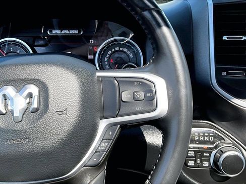 Used 2022 RAM 1500 Big Horn AWD/4WD image 15