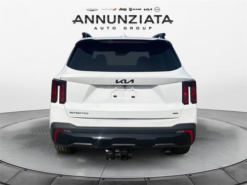 New 2026 Kia Sorento X-Line EX image 4