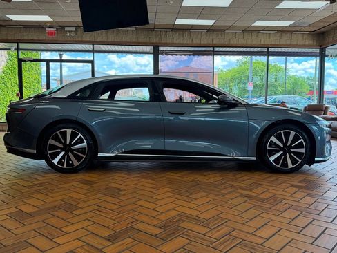 Used 2025 Lucid Air Touring AWD/4WD image 9