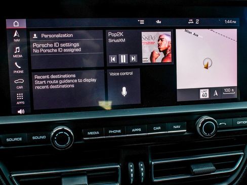 Used 2020 Porsche Macan Base image 20