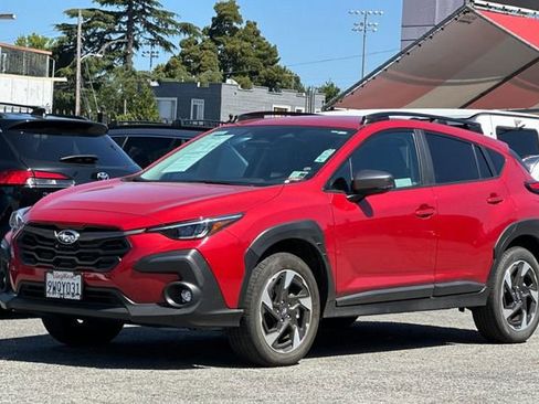 Used 2025 Subaru Crosstrek 2.5i Limited w/ Crosstrek Mirror Package AWD/4WD image 8