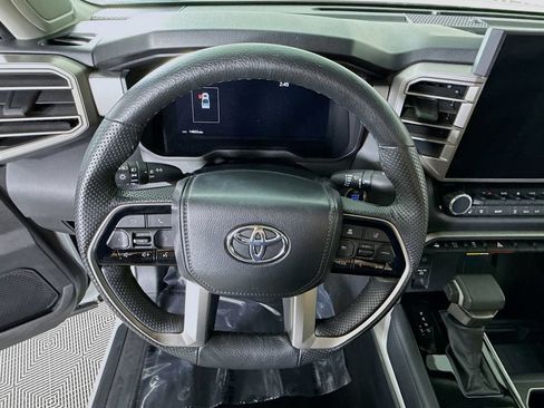 Used 2024 Toyota Tundra Limited AWD/4WD image 20