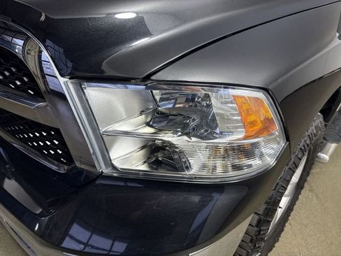 Used 2017 RAM 1500 Classic SLT AWD/4WD image 26