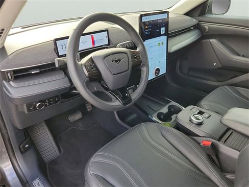 Used 2023 Ford Mustang Mach-E Premium image 10