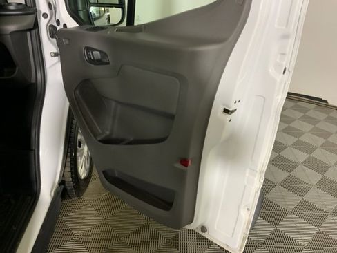 Used 2024 Ford Transit 350 XLT image 22