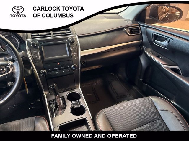Used 2017 Toyota Camry SE FWD image 20