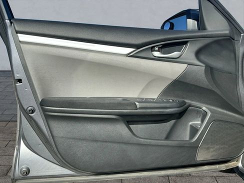 Used 2018 Honda Civic LX image 10