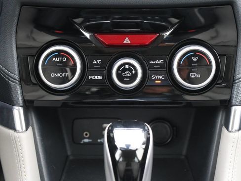 Used 2024 Subaru Forester Limited image 22