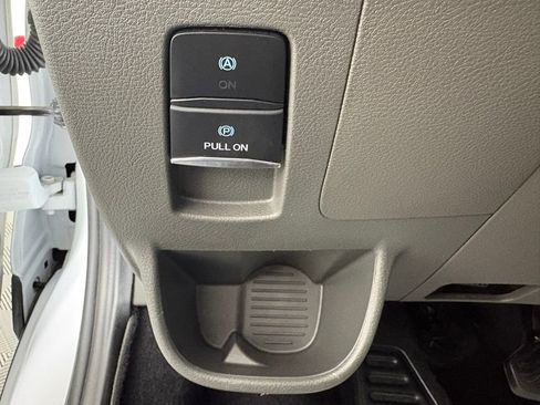 Used 2024 Ford Transit 350 XLT RWD image 19