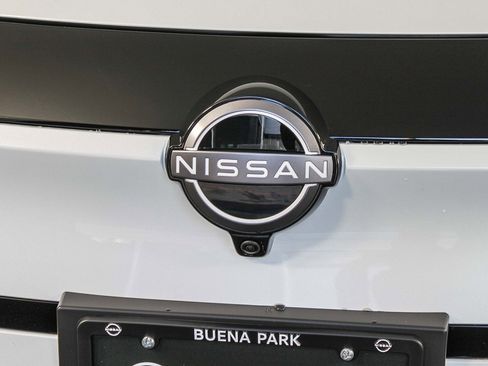 New 2026 Nissan Leaf SV+ image 5