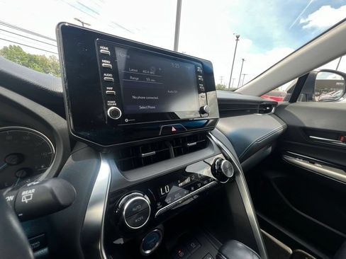 Used 2021 Toyota Venza LE w/ Carpet Mat Package (TMS) AWD/4WD image 37