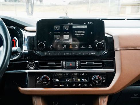 Used 2022 Nissan Pathfinder Platinum w/ Lighting Package (N93) image 13