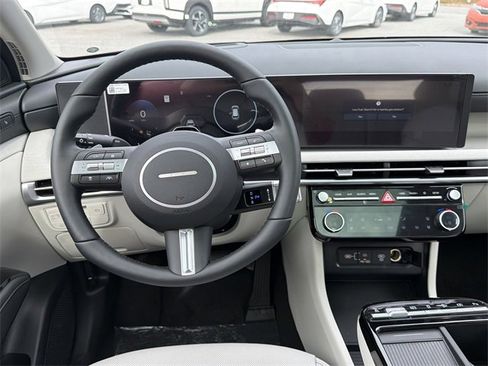 New 2026 Hyundai Tucson Limited image 23